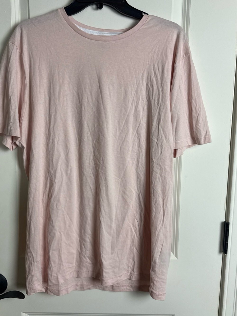 Kenneth Cole Men's Crew Neck T-Shirt in Light Pink